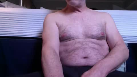 Snapshot of airier chatting on 11-15-25, 03:08 airier online show from 11-15-25, 03:08