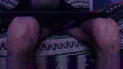 Snapshot of airportguy chatting on 10-19-25, 01:06 airportguy online show from 10-19-25, 01:06