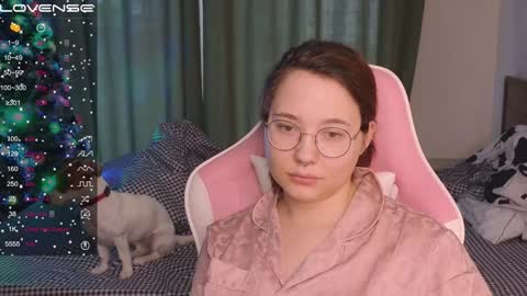 Snapshot of airyhill chatting on 12-27-24, 08:24 airyhill online show from 12-27-24, 08:24