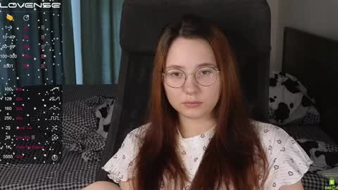 Snapshot of airyhill chatting on 01-08-25, 09:00 airyhill online show from 01-08-25, 09:00