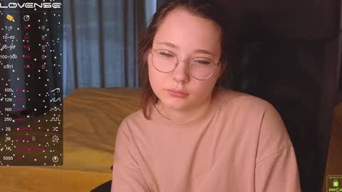 Snapshot of airyhill chatting on 01-16-25, 11:37 airyhill online show from 01-16-25, 11:37