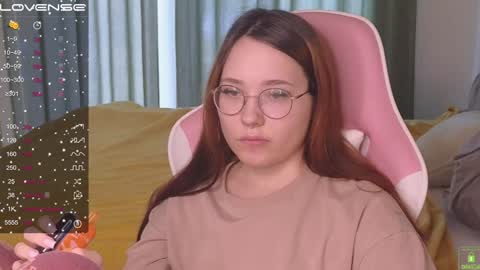 Snapshot of airyhill chatting on 01-20-25, 11:24 airyhill online show from 01-20-25, 11:24