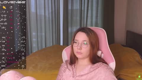 Snapshot of airyhill chatting on 01-25-25, 09:47 airyhill online show from 01-25-25, 09:47