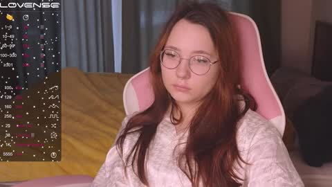 Snapshot of airyhill chatting on 01-27-25, 08:40 airyhill online show from 01-27-25, 08:40