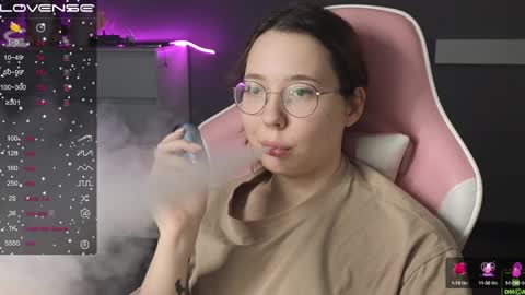 Snapshot of airyhill chatting on 02-05-25, 10:12 airyhill online show from 02-05-25, 10:12