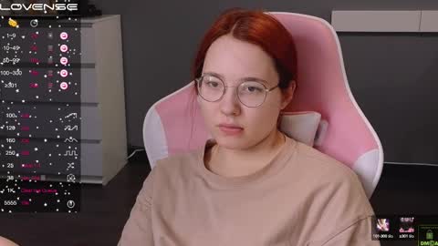 Snapshot of airyhill chatting on 02-17-25, 01:32 airyhill online show from 02-17-25, 01:32