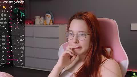 Snapshot of airyhill chatting on 02-25-25, 07:14 airyhill online show from 02-25-25, 07:14