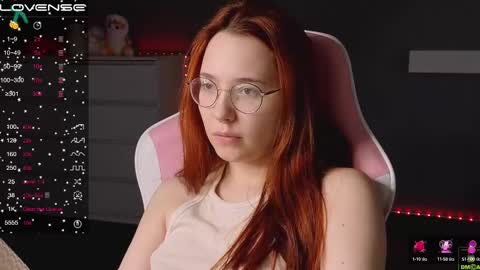 Snapshot of airyhill chatting on 02-27-25, 03:05 airyhill online show from 02-27-25, 03:05