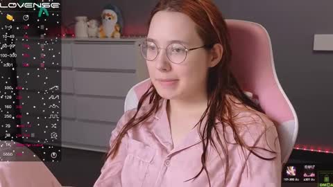 Snapshot of airyhill chatting on 03-01-25, 04:22 airyhill online show from 03-01-25, 04:22