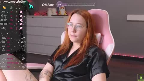 Snapshot of airyhill chatting on 03-10-25, 08:12 airyhill online show from 03-10-25, 08:12