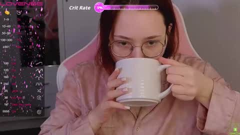 Snapshot of airyhill chatting on 09-22-25, 08:22 airyhill online show from 09-22-25, 08:22