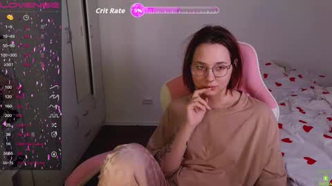 Snapshot of airyhill chatting on 10-23-25, 07:29 airyhill online show from 10-23-25, 07:29