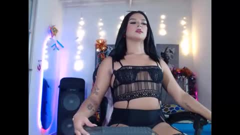 aisha299 online show from 12-17-25, 04:51