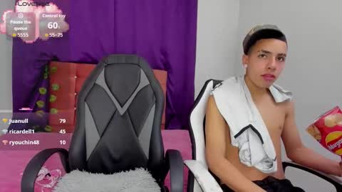 aisha_berry online show from 09-30-25, 03:22