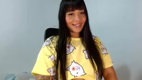 Snapshot of aisha_brownn chatting on 12-19-24, 03:51  Aisha  online show from 12-19-24, 03:51