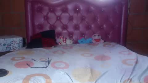 Snapshot of aisha_koswell3 chatting on 02-08-25, 12:28 aisha koswell3 online show from 02-08-25, 12:28