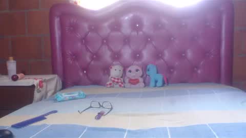 Snapshot of aisha_koswell3 chatting on 02-16-25, 02:10 aisha koswell3 online show from 02-16-25, 02:10