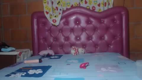 Snapshot of aisha_koswell3 chatting on 02-20-25, 11:54 aisha koswell3 online show from 02-20-25, 11:54