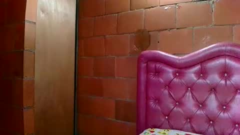 Snapshot of aisha_koswell3 chatting on 10-11-25, 05:44 aisha koswell3 online show from 10-11-25, 05:44