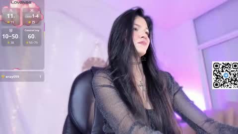 Snapshot of aisha_sakina chatting on 10-11-25, 10:41 aisha online show from 10-11-25, 10:41