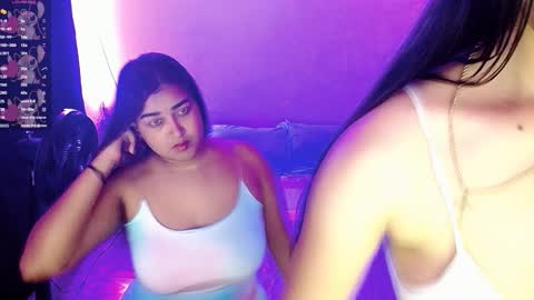 Snapshot of aisha_stacey0410 chatting on 10-29-25, 12:18 aisha_stacey0410 online show from 10-29-25, 12:18