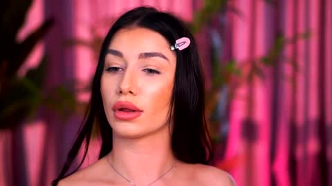 Lora online show from 01-08-25, 08:49