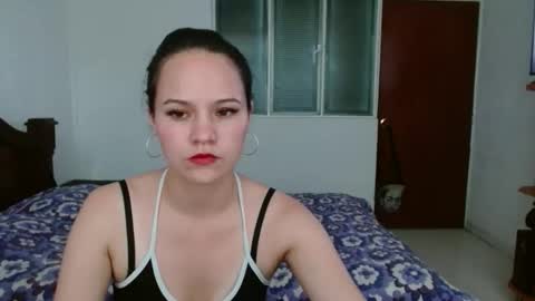 Snapshot of aishafuckaas chatting on 05-14-26, 10:49 aishafuckaas online show from 05-14-26, 10:49
