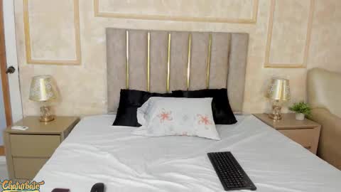 Snapshot of aishalehmann chatting on 10-16-25, 11:33 aishalehmann online show from 10-16-25, 11:33