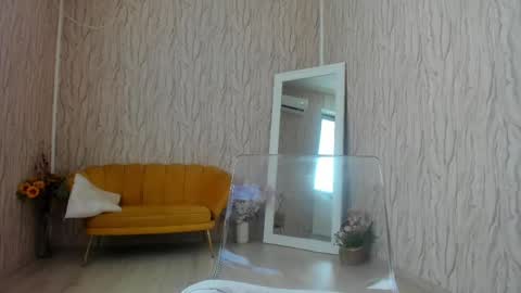 Aisha online show from 02-10-25, 09:25