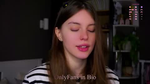 Aliza online show from 12-14-25, 01:11