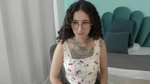 aitana026 online show from 07-09-26, 02:21