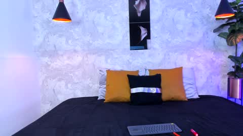 little aitana  online show from 12-10-24, 08:30