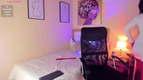 Aitana Brown online show from 01-10-25, 02:46