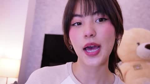 Snapshot of aitana_jhons chatting on 10-24-25, 12:12 Aitana Jhons online show from 10-24-25, 12:12