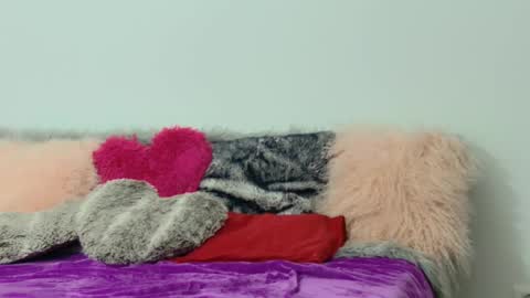 Aitanna Love online show from 02-19-25, 04:01