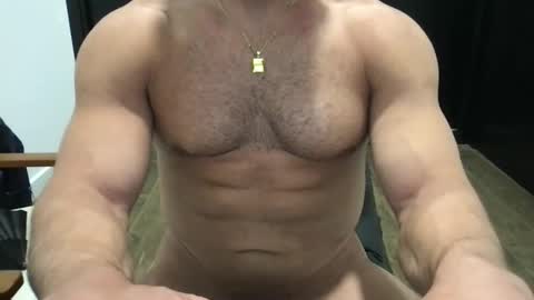 Snapshot of aitor_thebomb chatting on 03-27-26, 05:12 Aitor bigcock online show from 03-27-26, 05:12