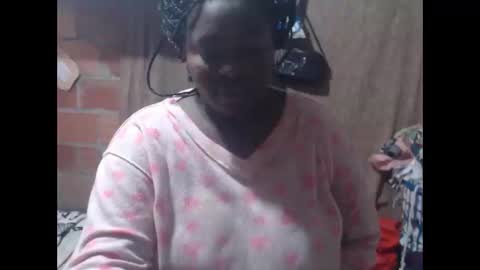 Snapshot of aixxahorny chatting on 06-01-26, 01:35 aixa online show from 06-01-26, 01:35