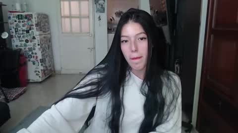 Snapshot of aizen_myo chatting on 10-06-25, 04:15 Aizen My- online show from 10-06-25, 04:15