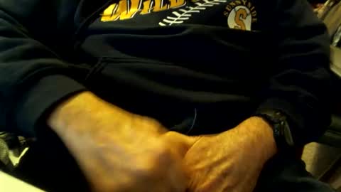 Snapshot of aj_ipa chatting on 12-23-25, 01:25 aj_ipa online show from 12-23-25, 01:25