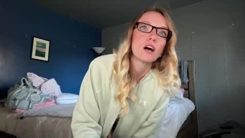 AJ online show from 03-03-26, 08:04