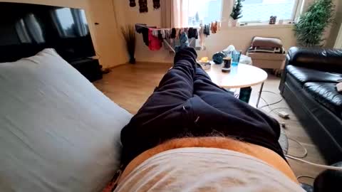 ak_2 online show from 03-08-26, 08:51