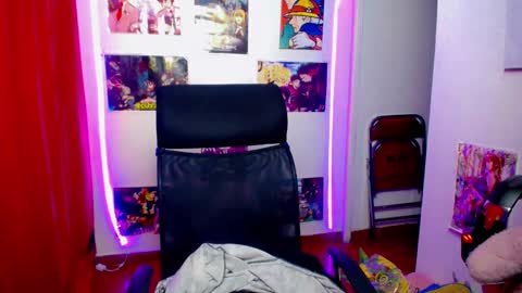 Snapshot of akai_krazna01 chatting on 02-12-25, 01:27 Akai Kraz  online show from 02-12-25, 01:27