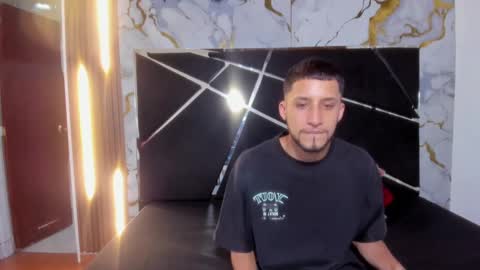 akame_draco online show from 09-28-25, 03:23