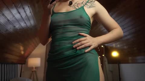 Akaneiro online show from 09-16-25, 01:23