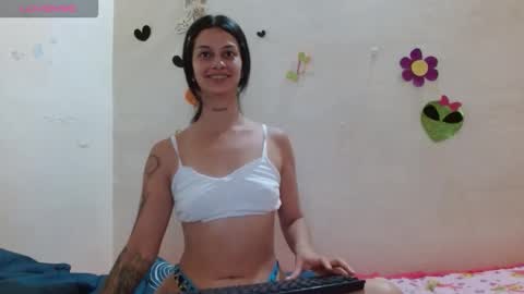 Snapshot of akasha011 chatting on 11-29-25, 02:03 akasha online show from 11-29-25, 02:03