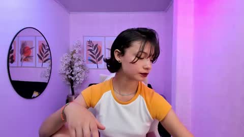 Snapshot of akaza_hakuji_ chatting on 01-27-25, 12:37 Azaka online show from 01-27-25, 12:37