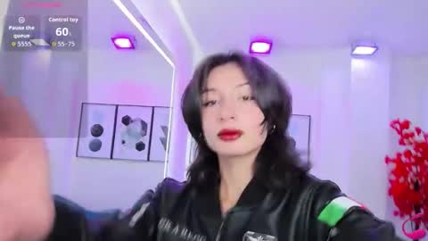 Azaka  online show from 11-25-25, 12:38