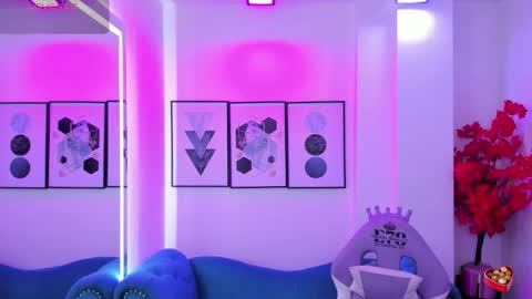 Azaka  online show from 02-25-26, 12:15