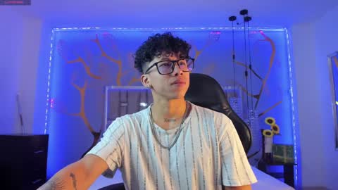 akazaboy online show from 01-09-25, 04:19