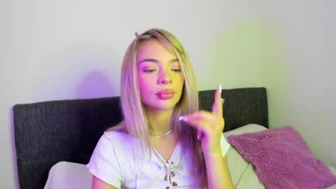 Snapshot of akemi__ chatting on 05-31-26, 03:47 Abby Angel online show from 05-31-26, 03:47